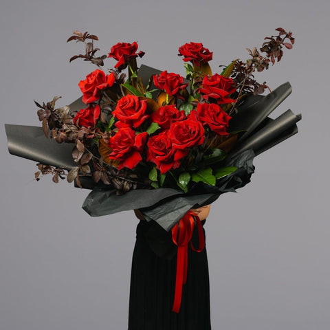 Love & Anniversary delivered in Sydney by Vhouse Florist