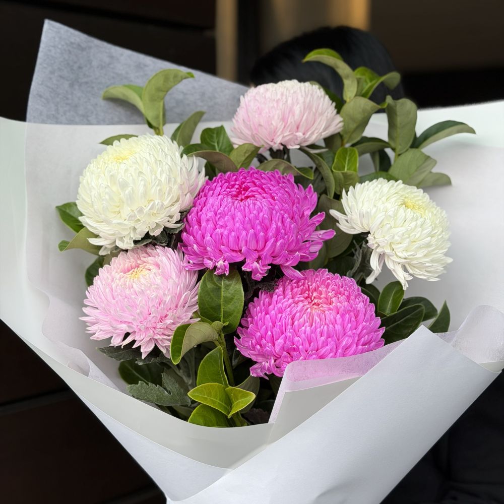 Luxury chrysanthemum bouquet with hot pink, soft pink and cream white flowers wrapped in white paper, Sydney same-day luxury flower delivery by Vhouse Florist